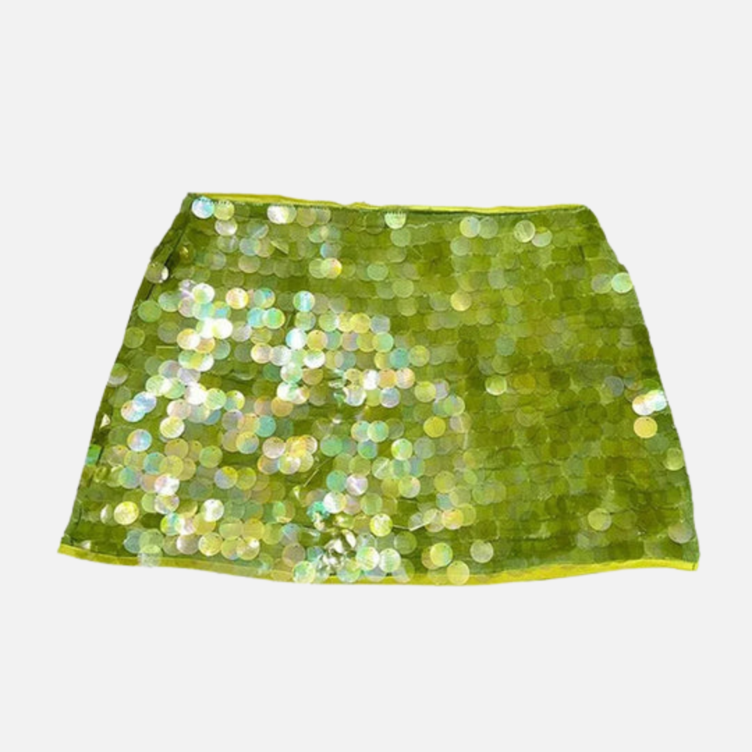Sequin Mini Skirt for Glamorous Evening Styling Looks