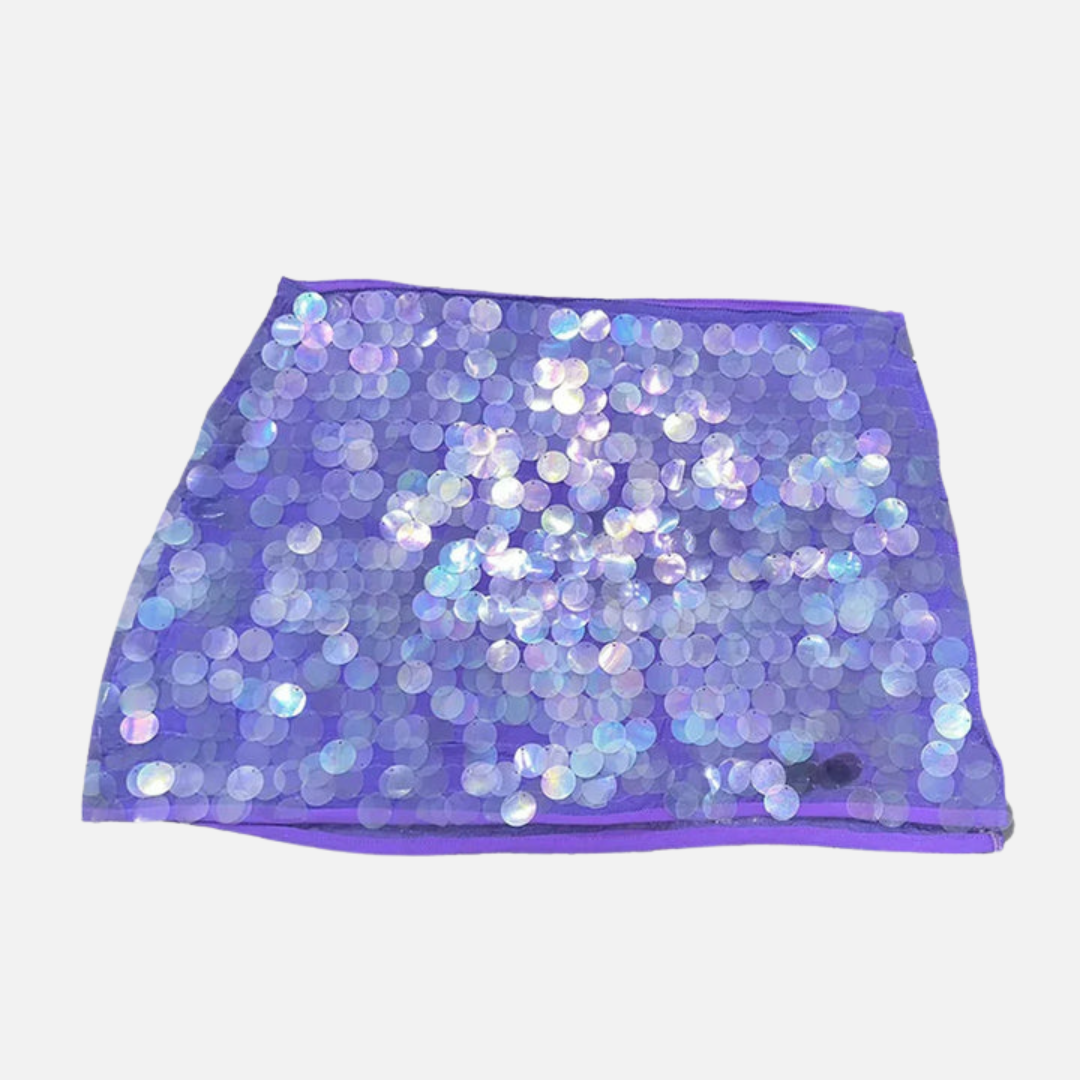 Sequin Mini Skirt for Glamorous Evening Styling Looks