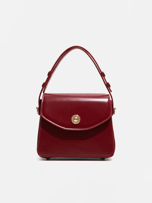 Flap Shoulder Bag for Chic Everyday and Evening Looks