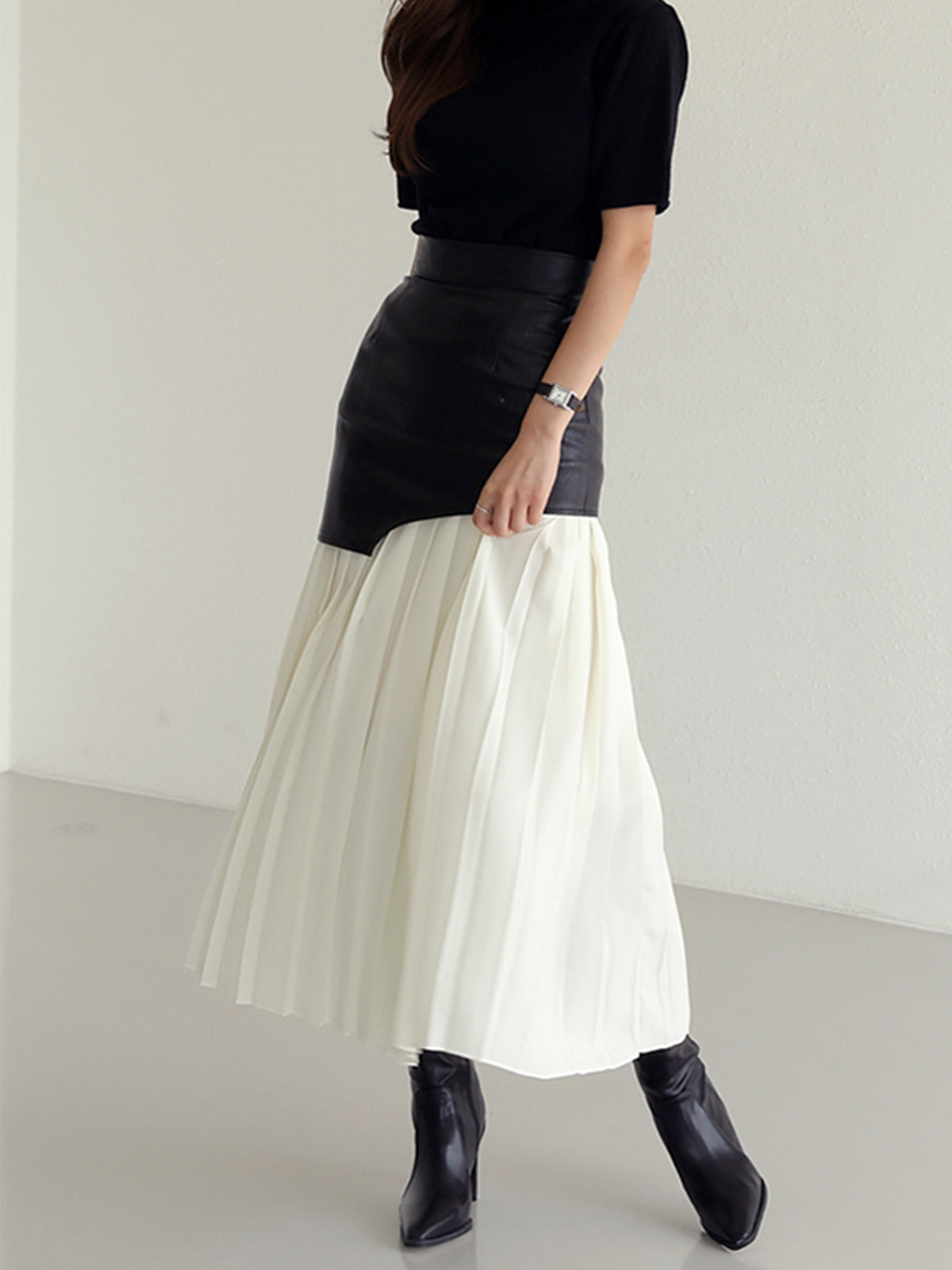 Pleated Maxi Skirt for Elegant Flowing Styling Looks
