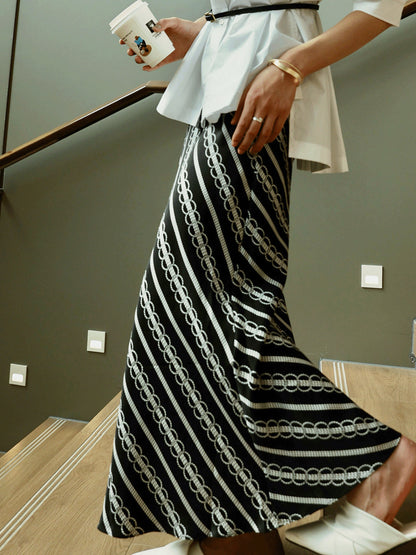 Striped Maxi Skirt for Relaxed Elegant Summer Styling