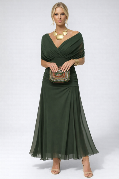 Relaxed Shoulder Midi Dress for Elegant Everyday Styling