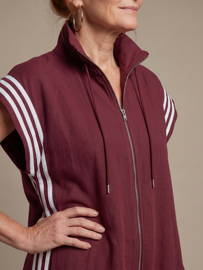 Modern Zip-Up Women’s Tracksuit