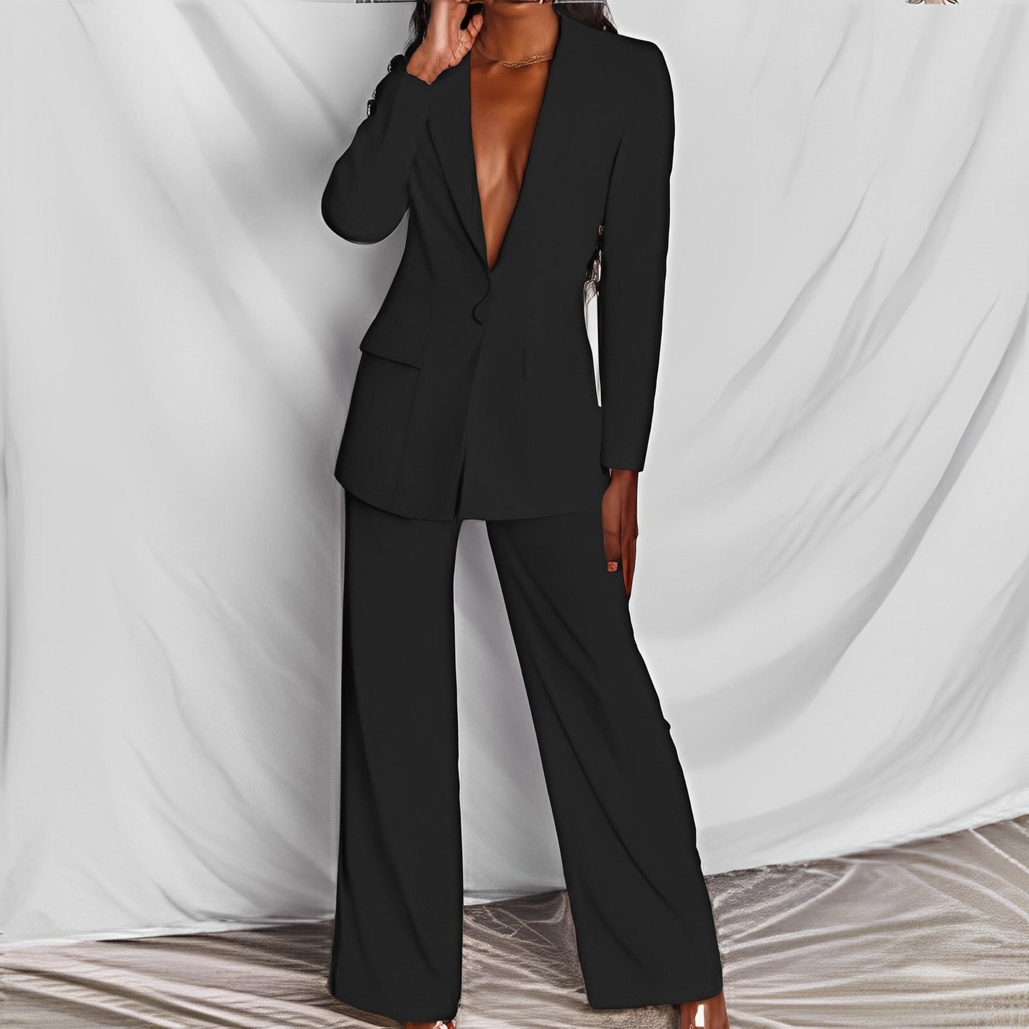 Women's Blazer and Trouser Set - Versatile White Pairing for Any Occasion
