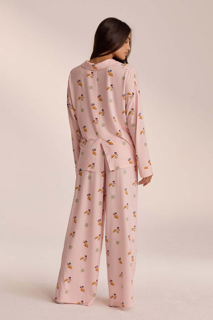 Relaxed Fit Women's Pajama Set for Cozy Comfort