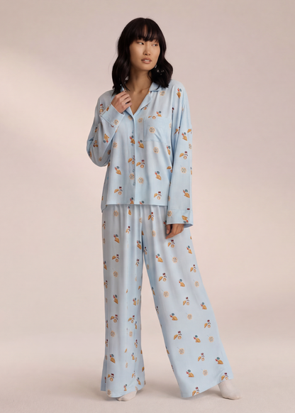 Relaxed Fit Women's Pajama Set for Cozy Comfort