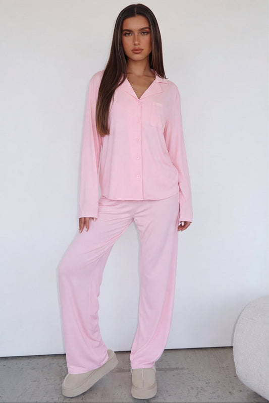 Elegant Relaxed Fit Lounge Set