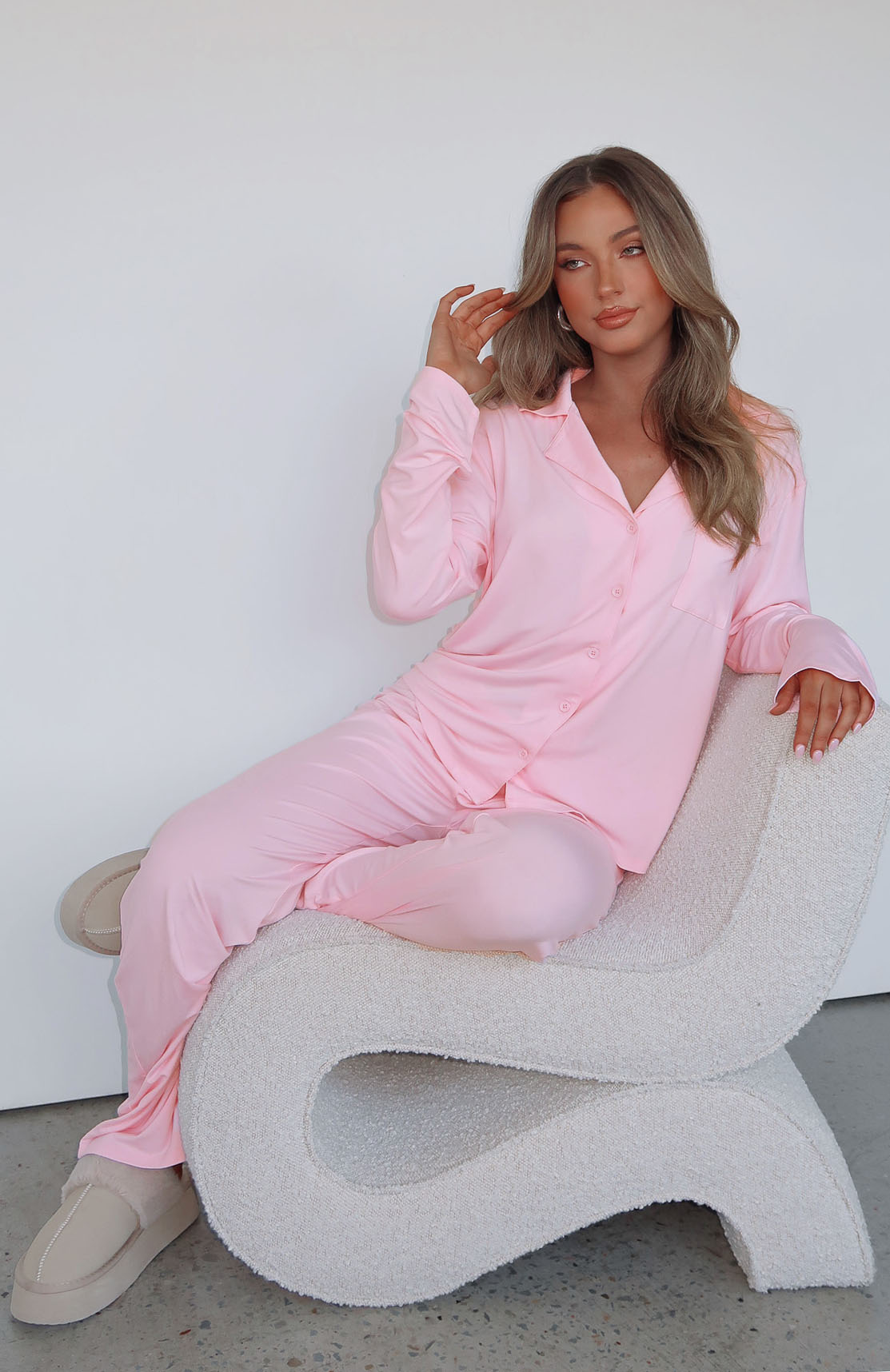 Elegant Relaxed Fit Lounge Set