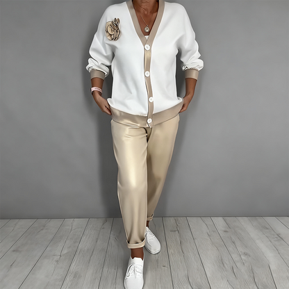 Stylish Two-Piece Cardigan Set with Floral Accents