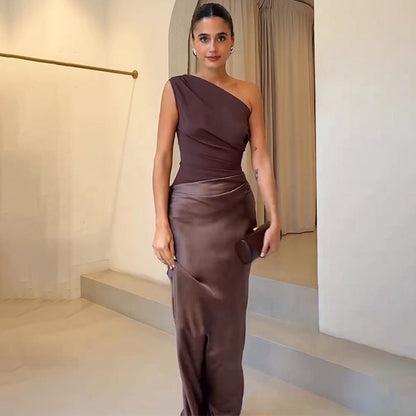 One-Shoulder Flowing Maxi Dress for Elegant Summer Nights