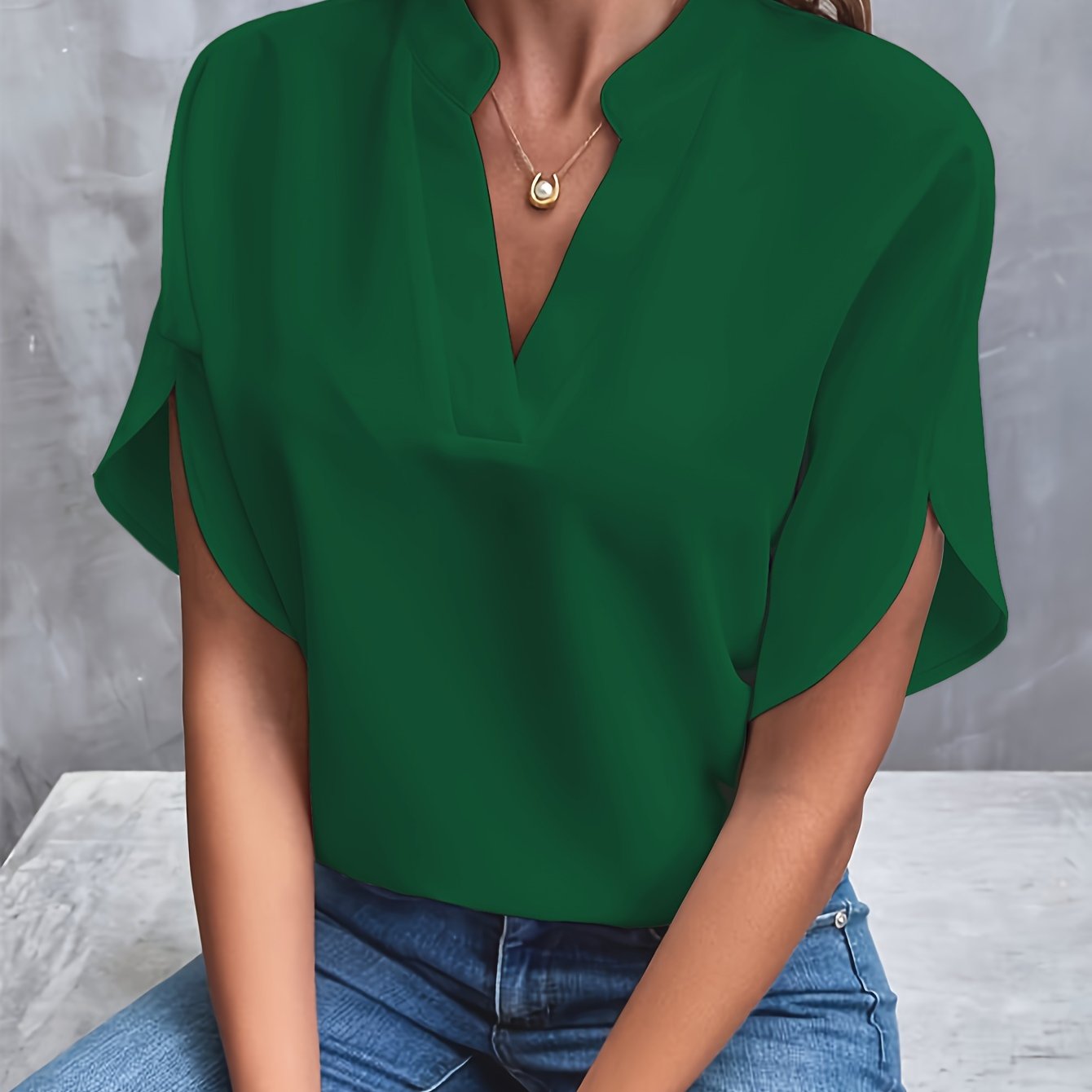 Women's Blouse Shirt Elegant Top with Modern Cut