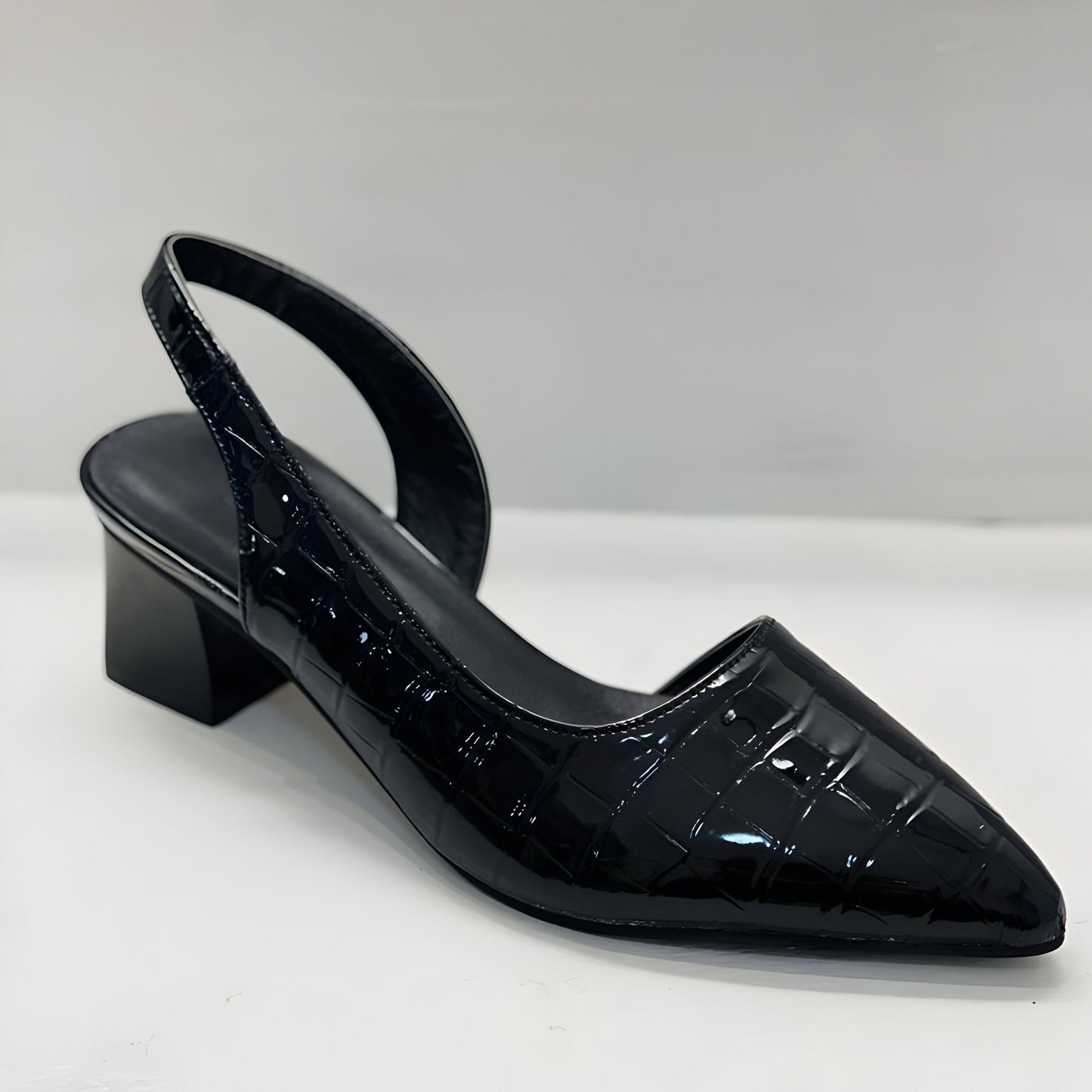 Women's Pointed Toe Croc Slingback Heels - Low Block Heel