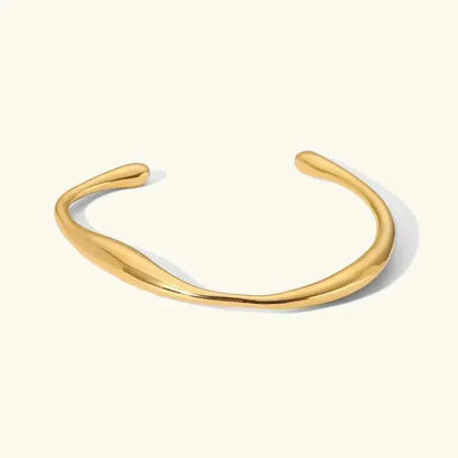 Gold Bracelets Collection for Elegant Everyday Styling