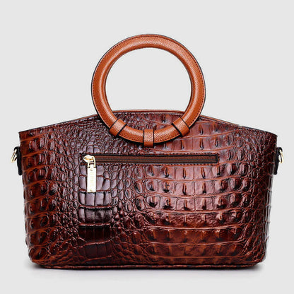 Handheld Shoulder Bag for Chic Everyday Styling Looks