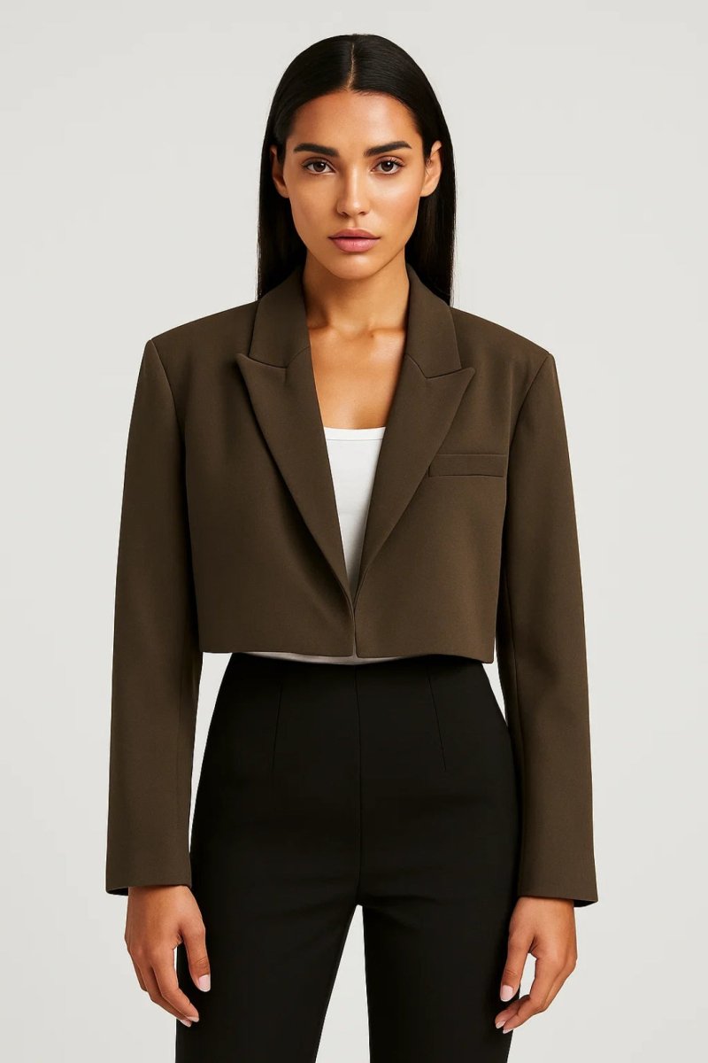 Short Blazer – Sleek Cropped Fit for Modern Elegant Styling