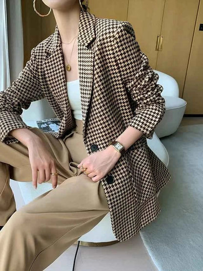 Blazer with Belt – Defined Waist Fit for Elegant Silhouette