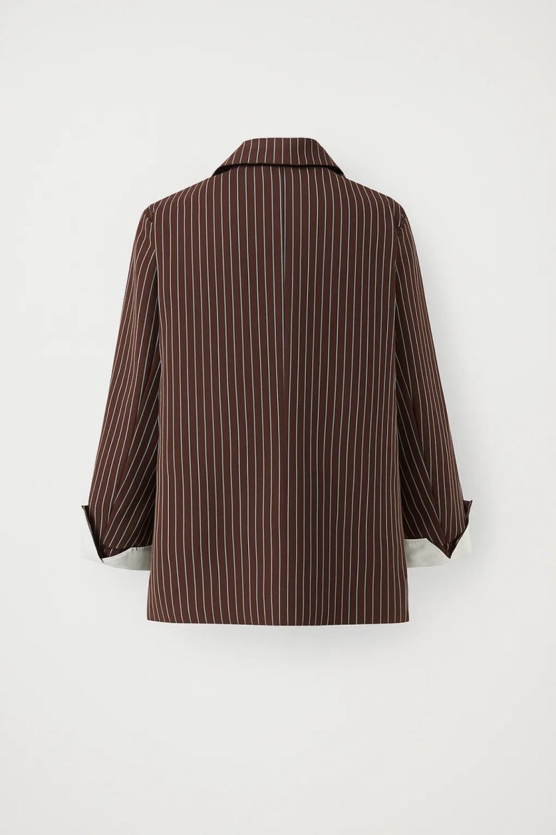 Pinstripe Blazer – Relaxed Tailored Fit for Smart Casual Style