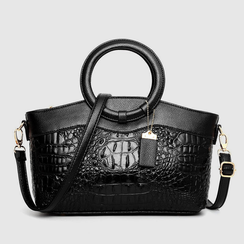 Handheld Shoulder Bag for Chic Everyday Styling Looks