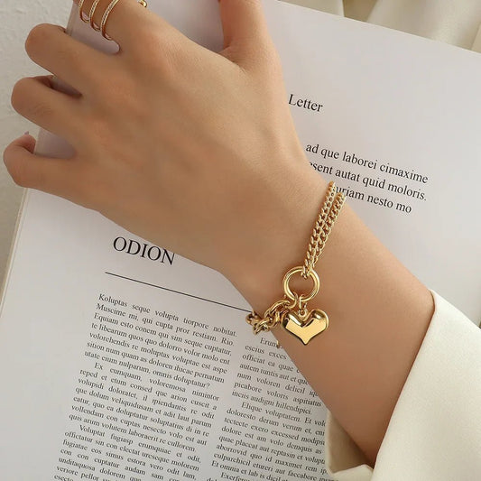 Gold Heart Bracelet for Feminine Elegant Styling Looks