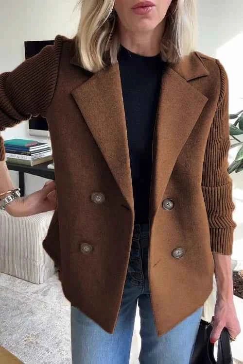 Blazer with Knit Sleeves – Hybrid Design for Casual Chic Looks