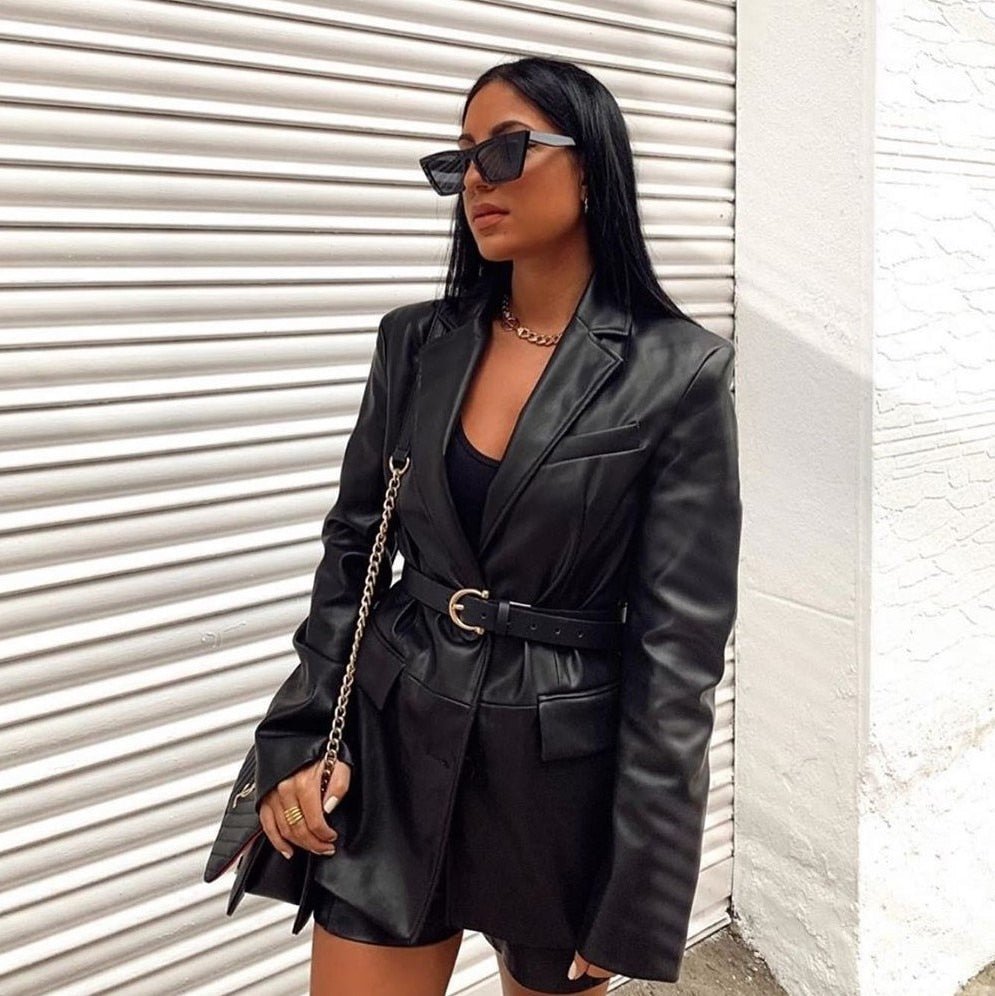 Leather-Look Blazer – Structured Fit with Modern Edge Styling
