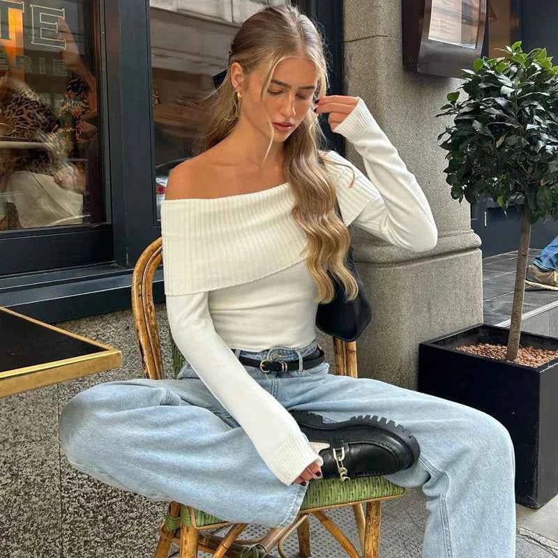 Elegant Off-Shoulder Top for Chic Feminine Styling Looks