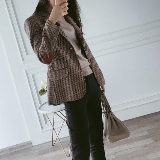 Textured Blazer – Structured Fit with Premium Fabric Look