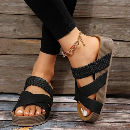 Women's Criss-Cross Open Toe Platform Sandals - Matte Finish