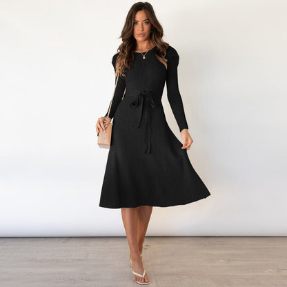 Fine Knit Dress with Waist Belt and Textured Pattern