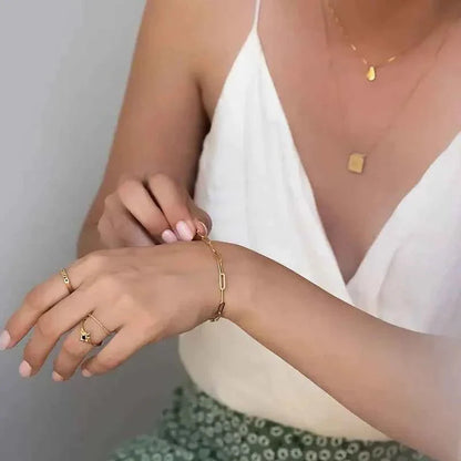 Paperclip Chain Bracelet in Gold for Elegant Everyday Styling
