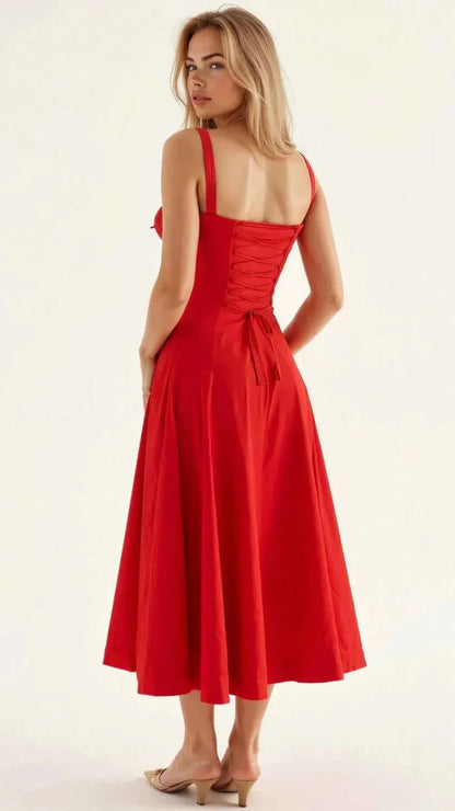 Feminine corset midi dress with sweetheart neckline
