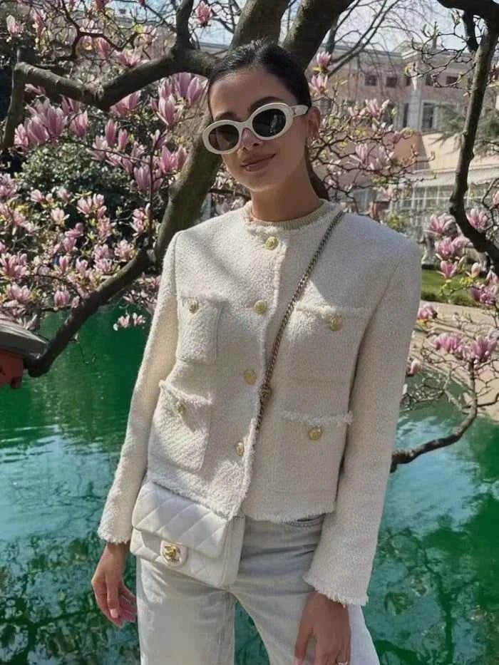 Bouclé Blazer with Gold Buttons – Classic Elegant Textured Fit