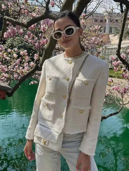 Bouclé Blazer with Gold Buttons – Classic Elegant Textured Fit