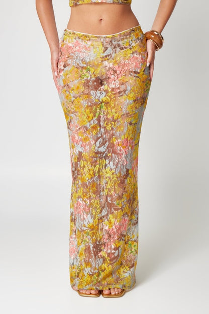 Floral Top and Skirt Set for Feminine Summer Styling